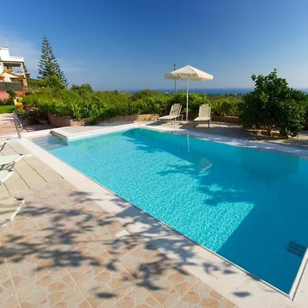 Villa Liogerma Art Deco - 5 Min Drive To Lassi