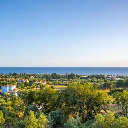 Villa Liogerma Art Deco - 5 Min Drive To Lassi Svoronata