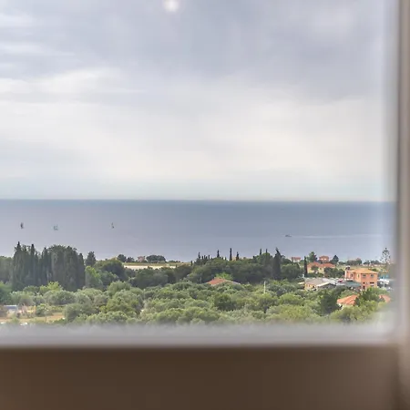 Liogerma Art Deco - 5 Min Drive To Lassi Svoronata