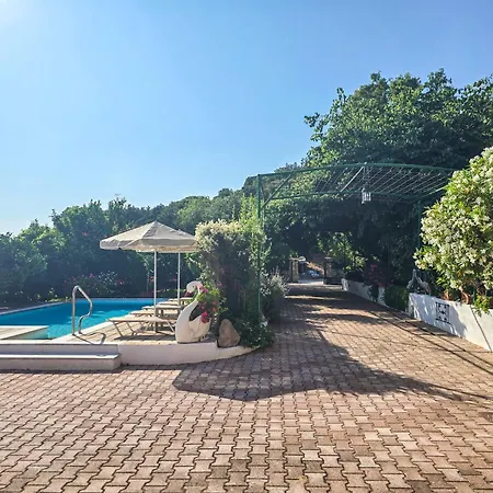 Liogerma Art Deco - 5 Min Drive To Lassi Villa