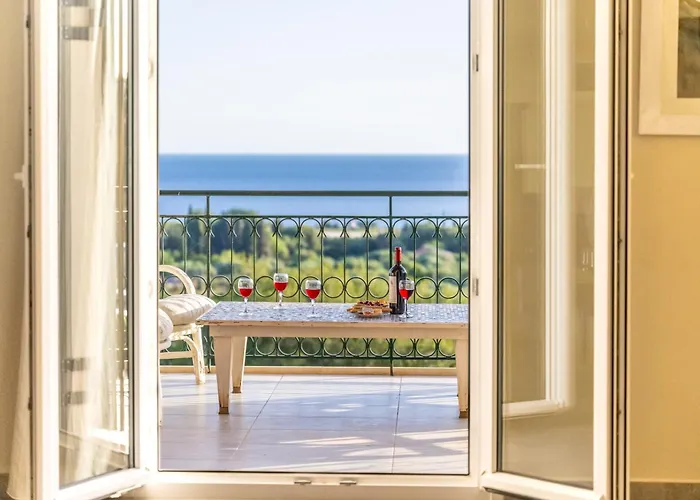 Liogerma Art Deco - 5 Min Drive To Lassi سفوروناتا