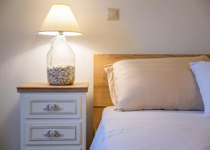 Liogerma Art Deco - 5 Min Drive To Lassi